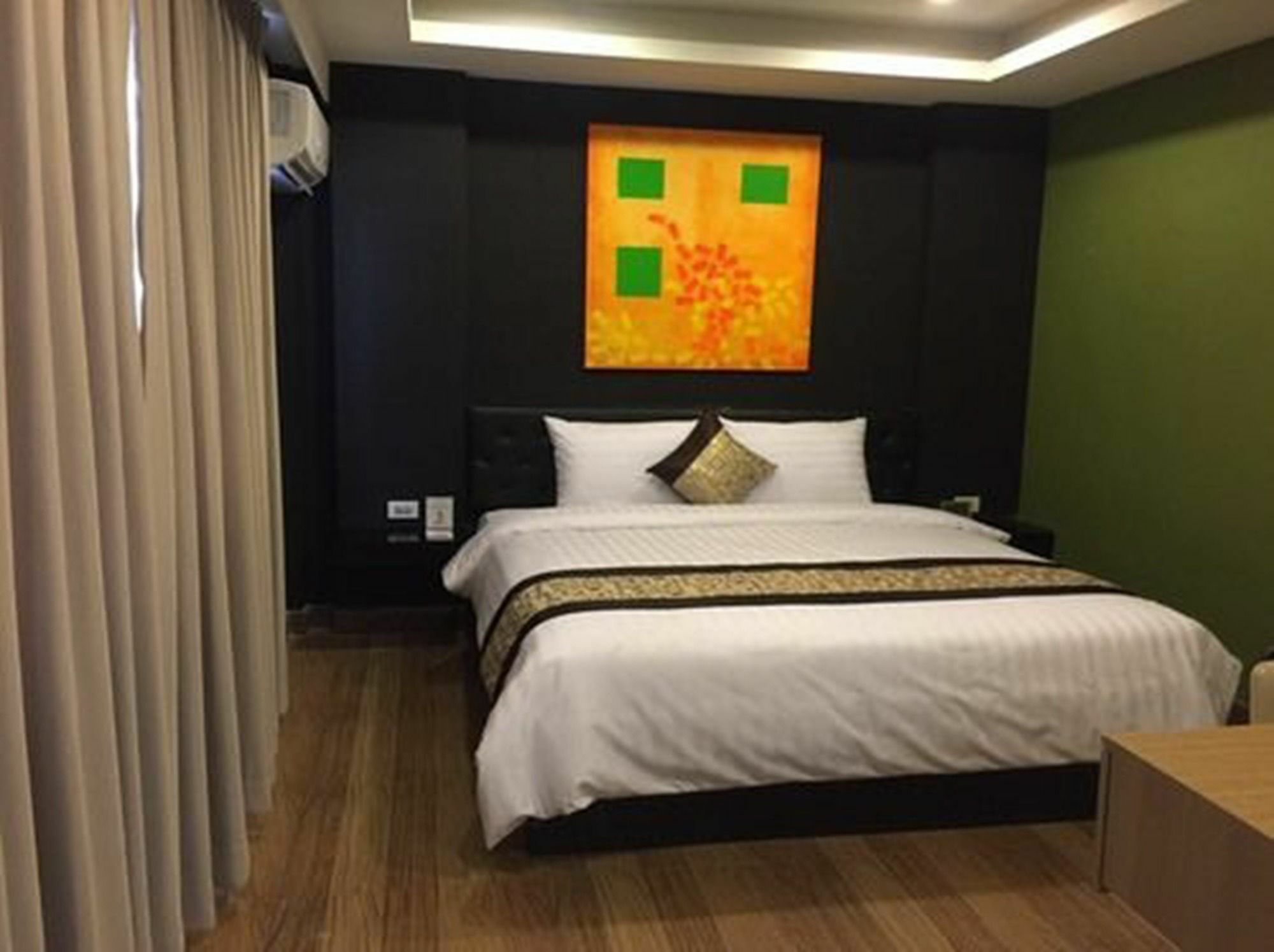 Rock Hotel Бангкок Экстерьер фото